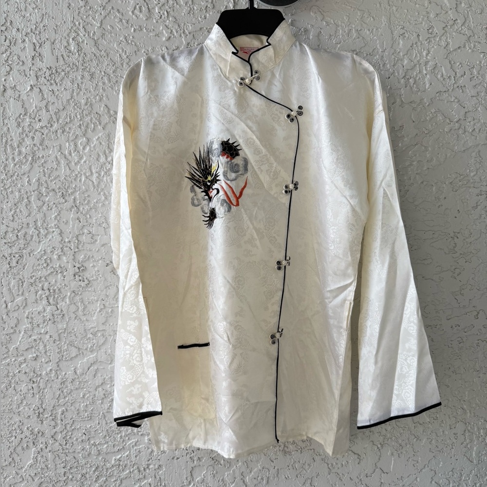 Vintage asian Chinese top kimono dragon made in Japan oriental size M